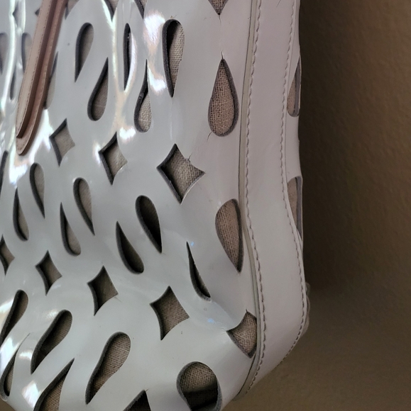 Sondra Roberts Leather Tote Purse - Picture 4 of 14